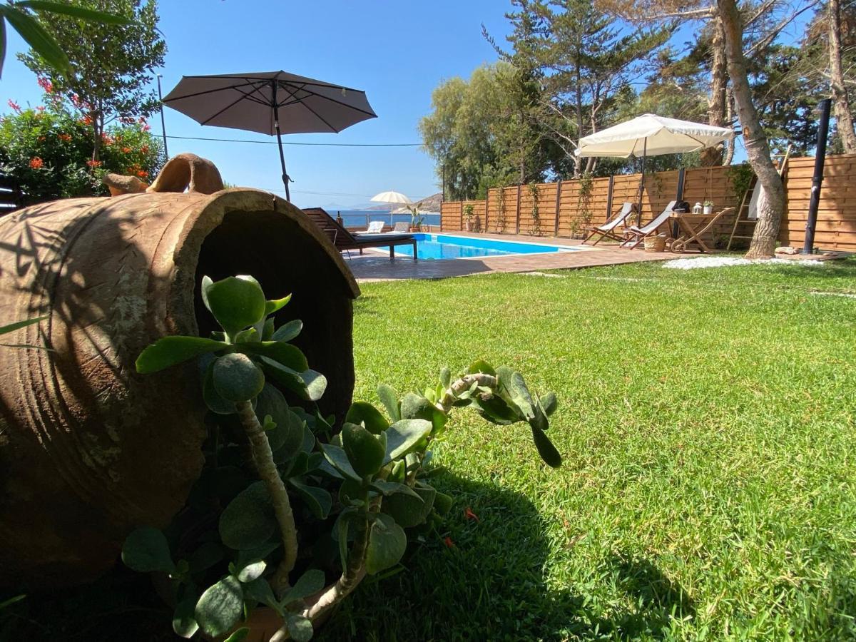 Seascape Luxury Villas Agia Marina  Buitenkant foto