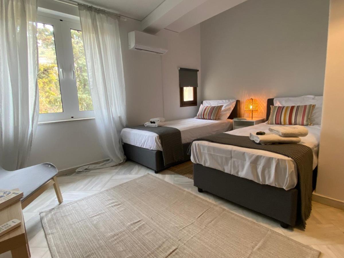 Seascape Luxury Villas Agia Marina  Buitenkant foto