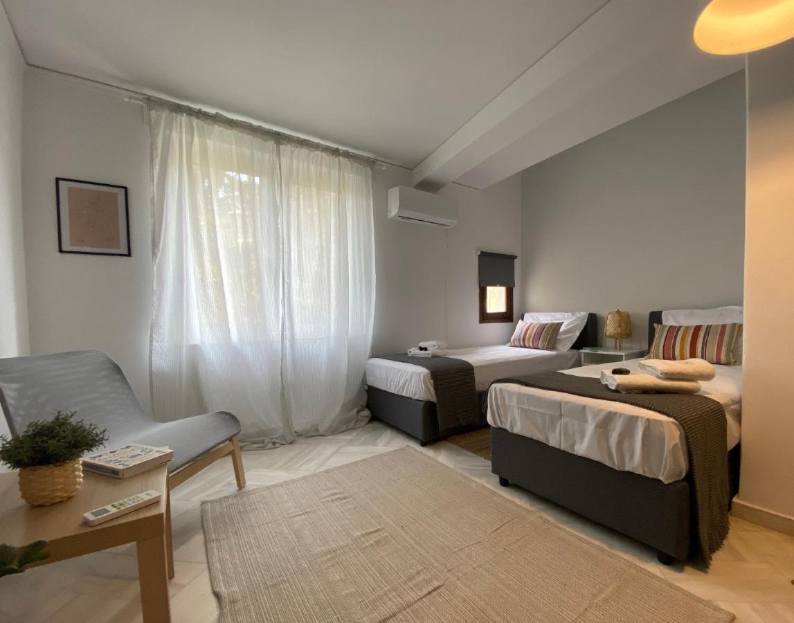 Seascape Luxury Villas Agia Marina  Buitenkant foto